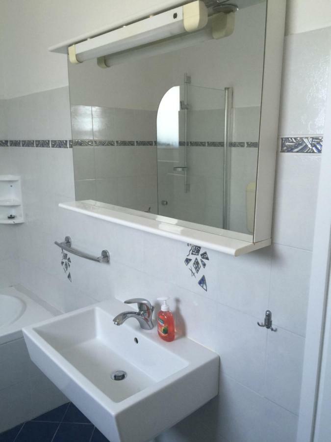 Apartmani Irena Jezevac Krk Island Exterior foto